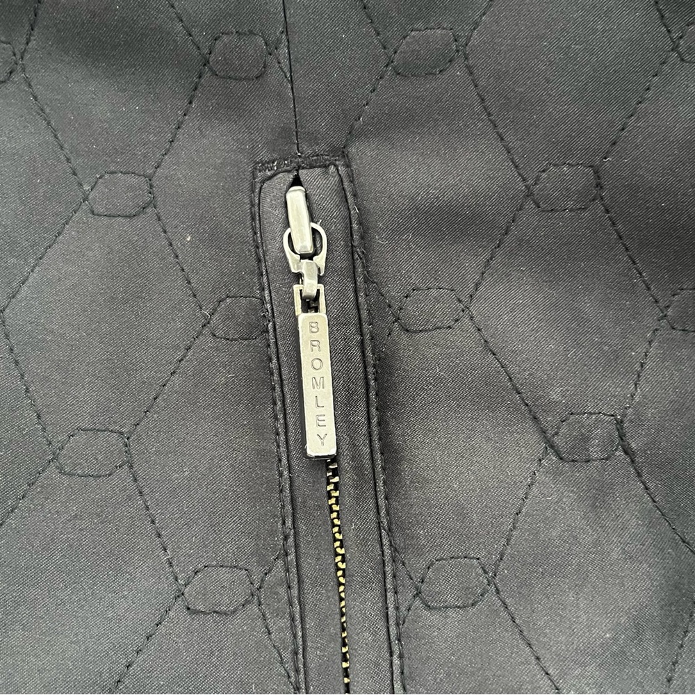 Bromley Sport Jacket Womens XL Black Quilted Snap Up Zip Pockets Thermolite - Picture 4 of 7